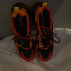 Nike new as can get